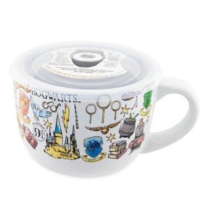 Harry Potter Hogwarts Destination Ceramic Soup Mug Bowl Vented Lid 24 oz NWT